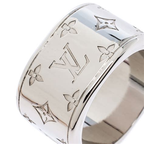 louis vuitton mens wedding bands|louis vuitton costume ring.